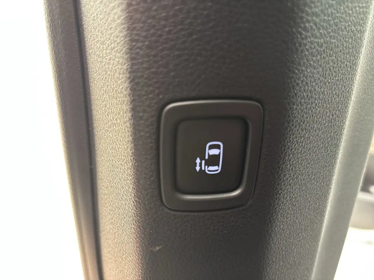 Kia Carnival photo Kia Carnival