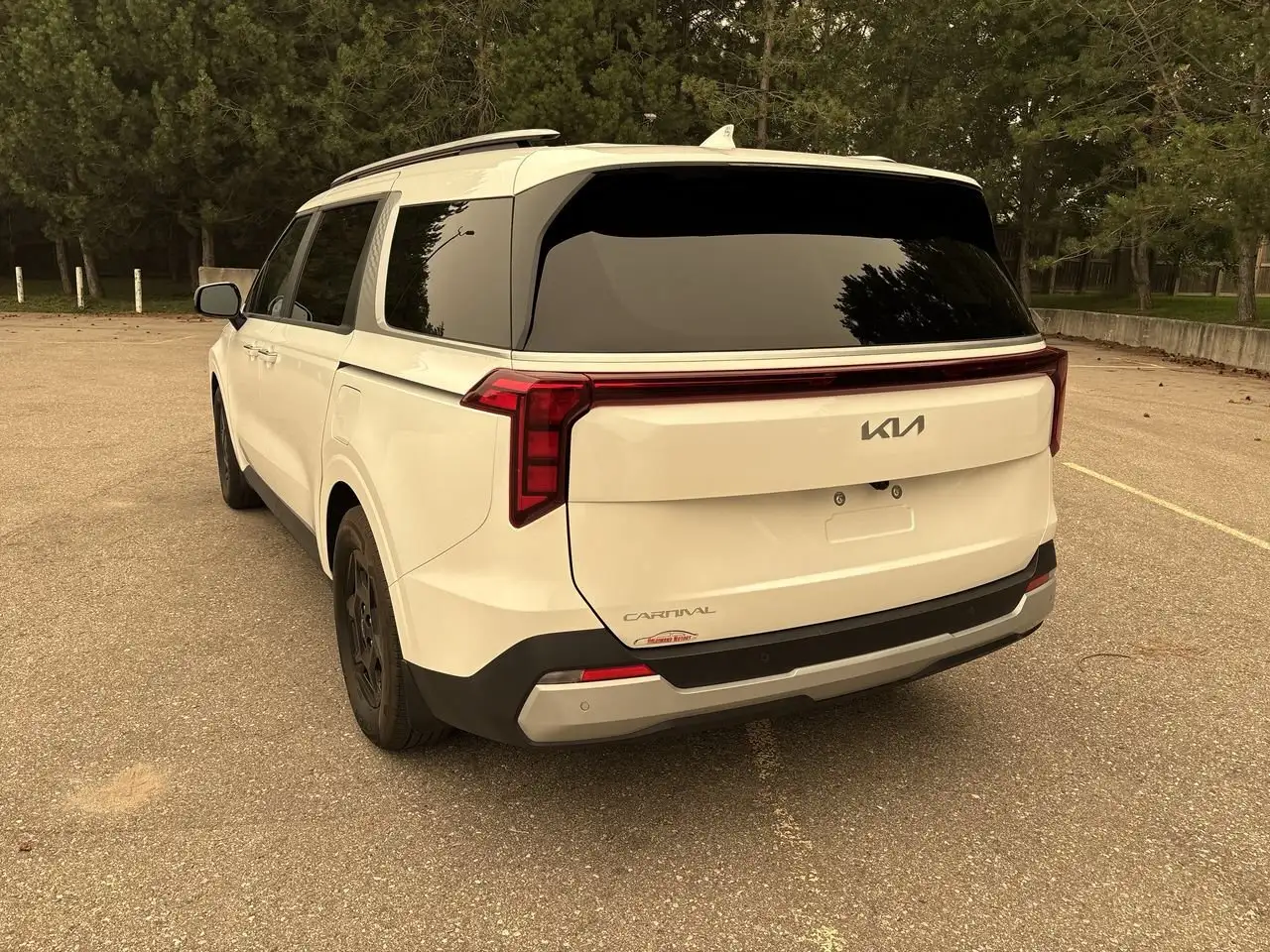 Kia Carnival photo Kia Carnival