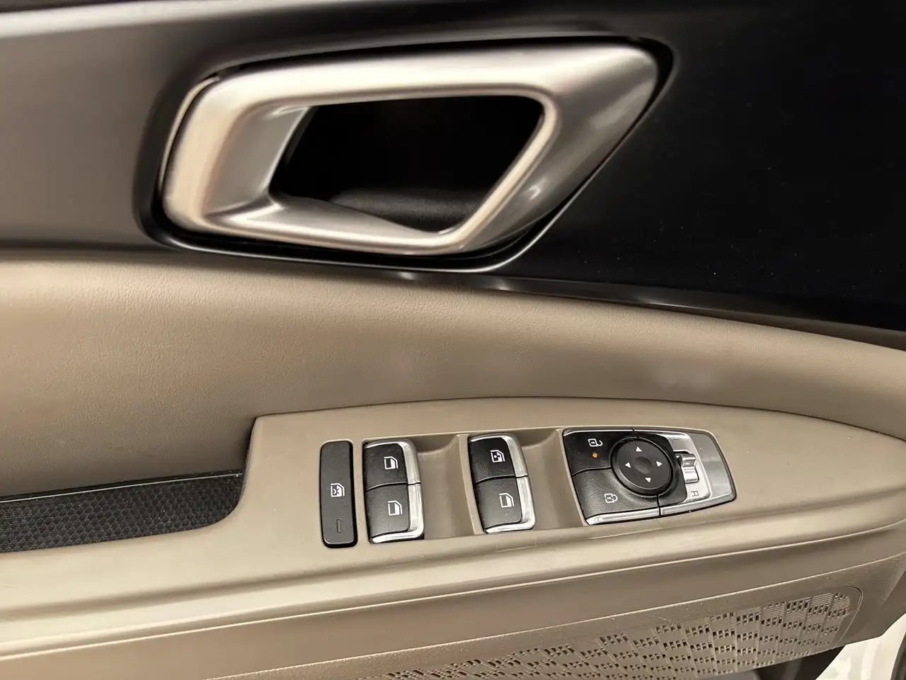 Kia Carnival photo Kia Carnival