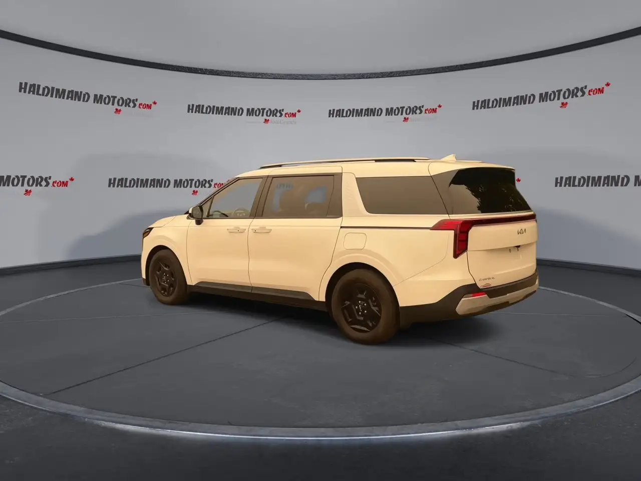 Kia Carnival photo Kia Carnival