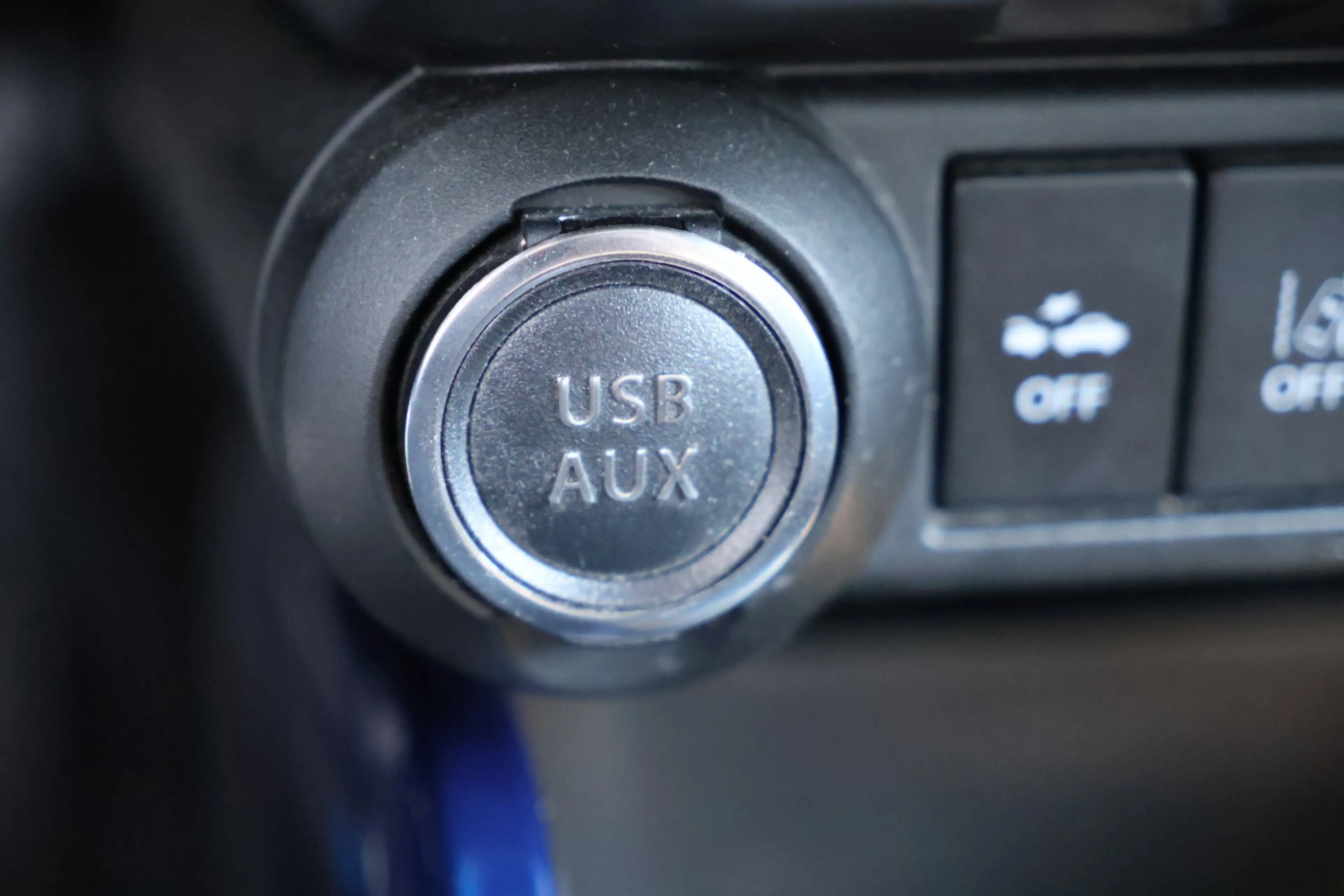 Suzuki Ignis 1.2 Smart Hybrid Stijl Camera Carplay Keyless !! — photo 33