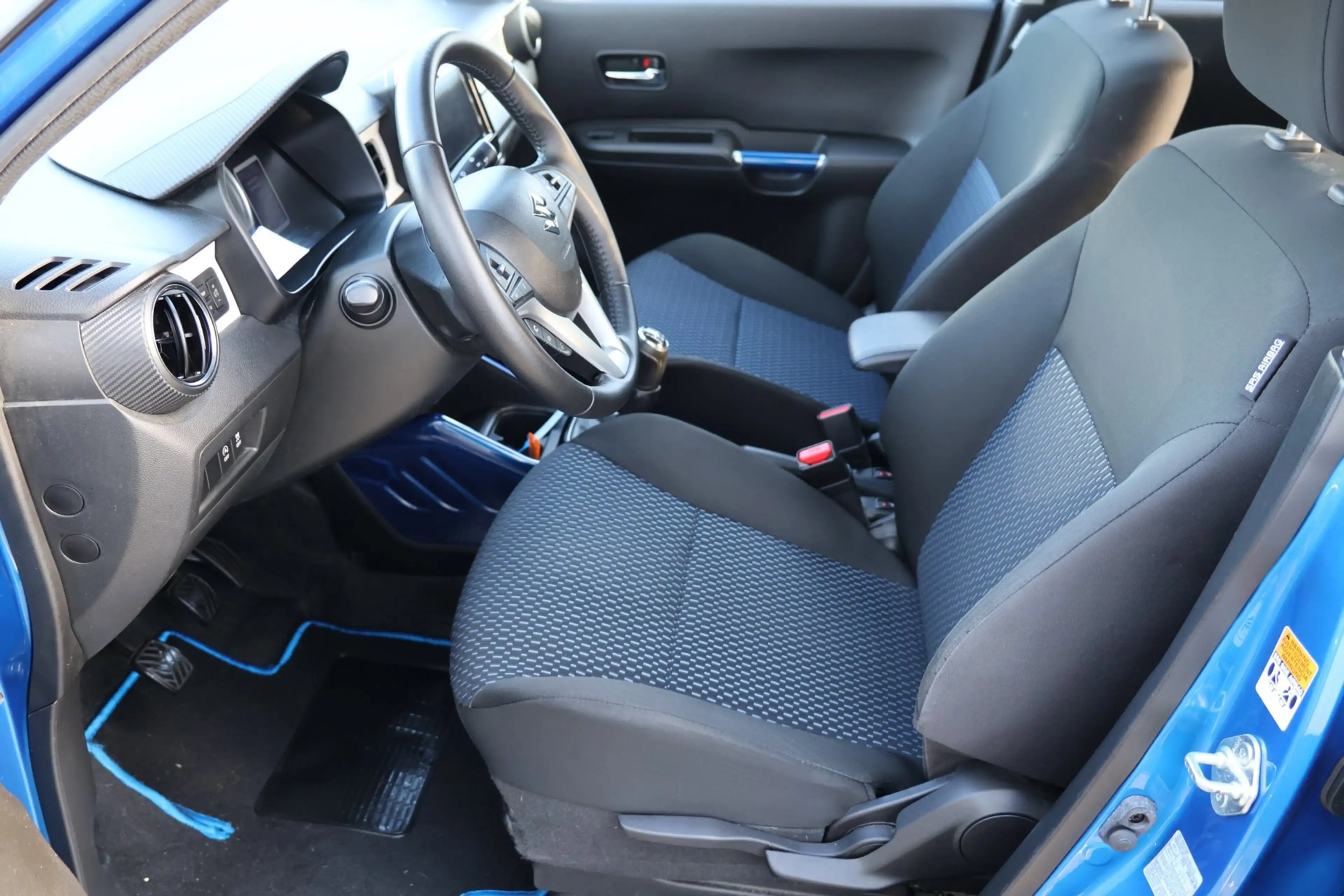 Suzuki Ignis 1.2 Smart Hybrid Stijl Camera Carplay Keyless !! — photo 9