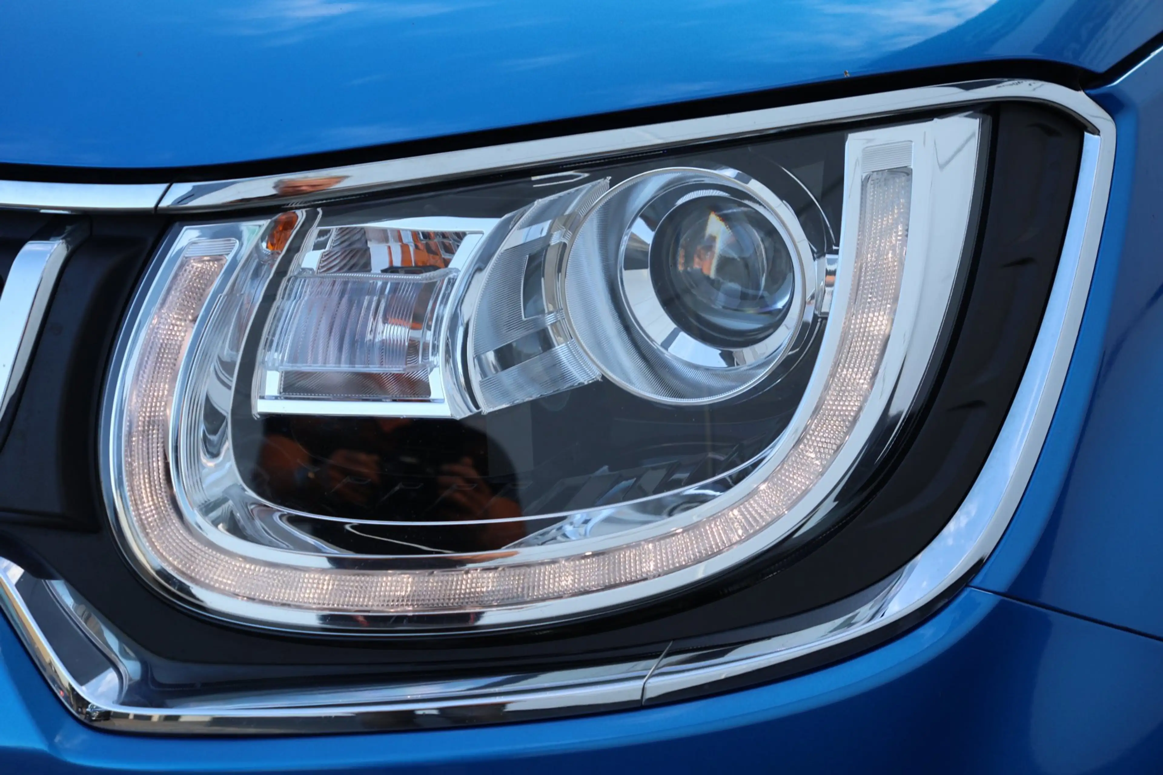 Suzuki Ignis 1.2 Smart Hybrid Stijl Camera Carplay Keyless !! — photo 43