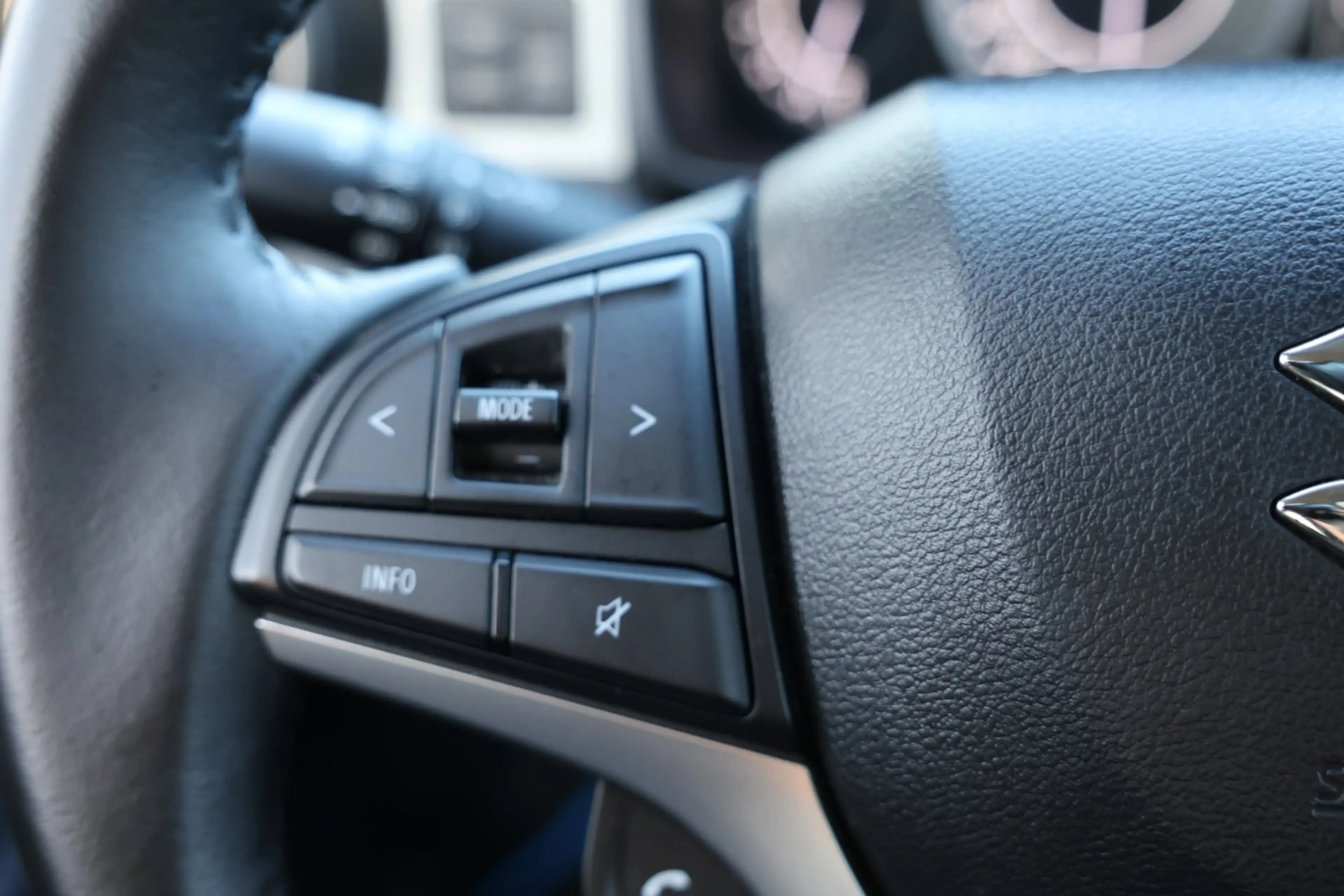Suzuki Ignis 1.2 Smart Hybrid Stijl Camera Carplay Keyless !! — photo 19
