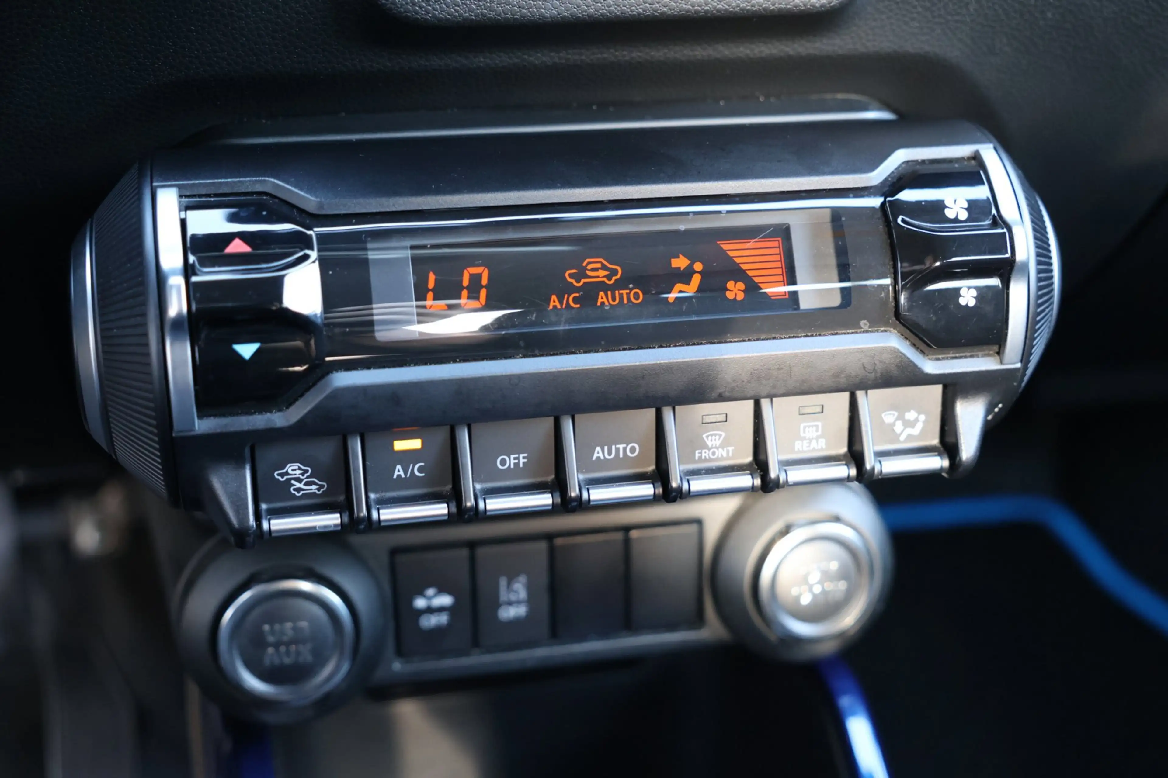 Suzuki Ignis 1.2 Smart Hybrid Stijl Camera Carplay Keyless !! — photo 31