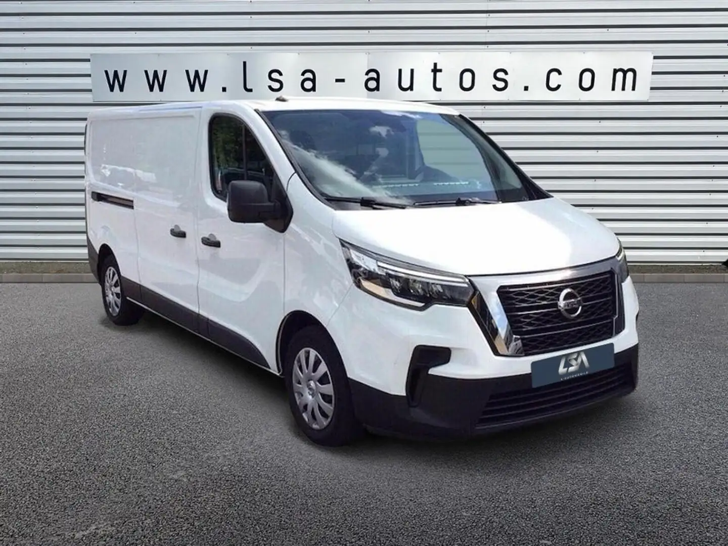 Nissan Primastar 2.0 dCi 130 Fourgon L2H1 Acenta Blanc - 2