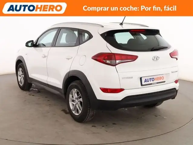 Hyundai Tucson view 4