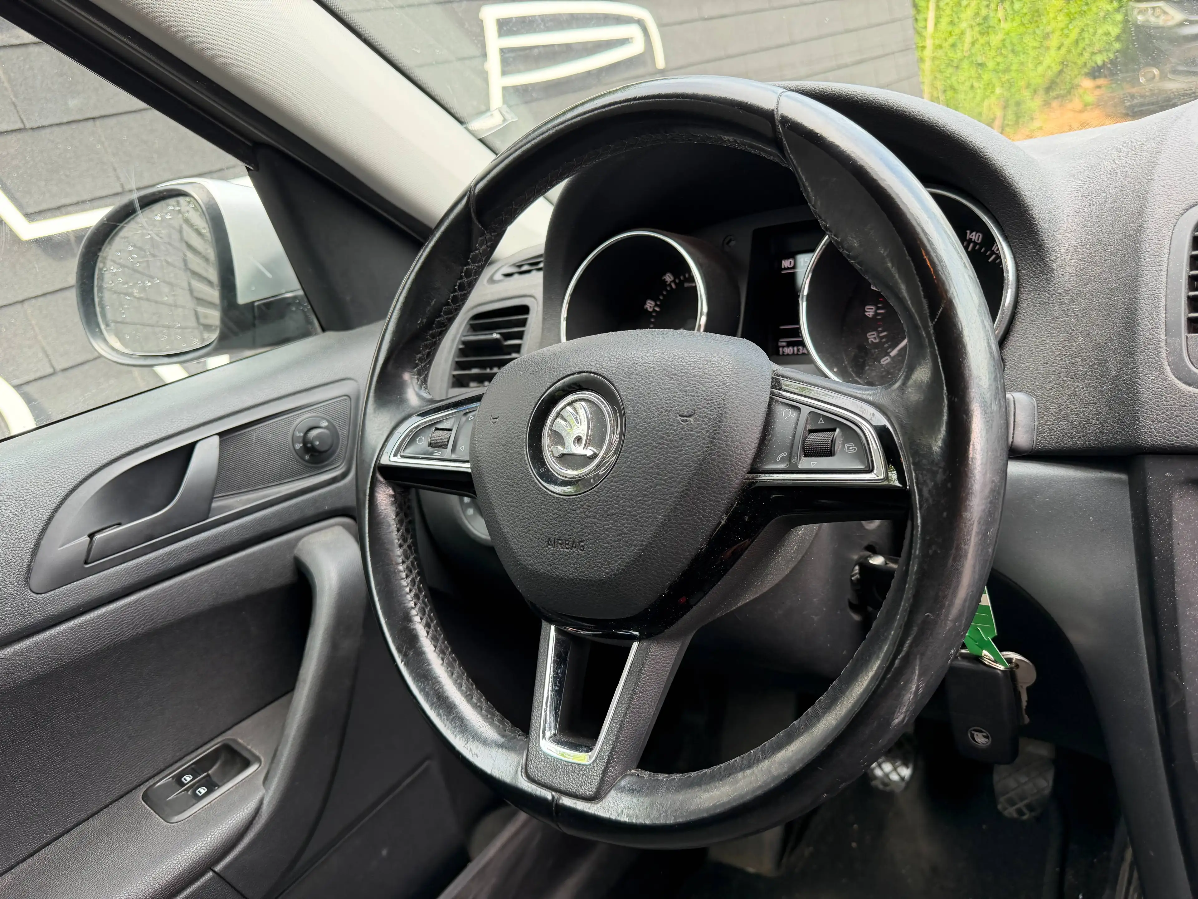 Skoda Yeti 1.2 TSI+AIRCO+NAVI+JANTES+EURO 6B — photo 13