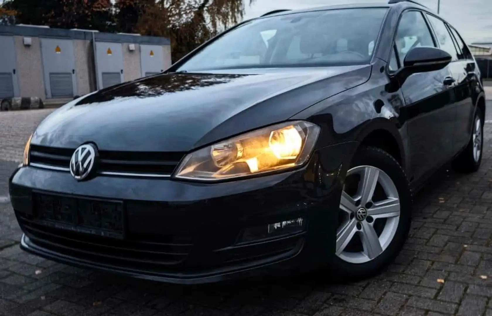 Volkswagen Golf VII Variant ComfortlineBLUETOOTH*1.HAND*TÜV Noir - 1
