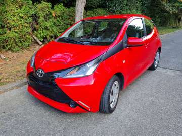 Aygo 1.0i VVT-i x