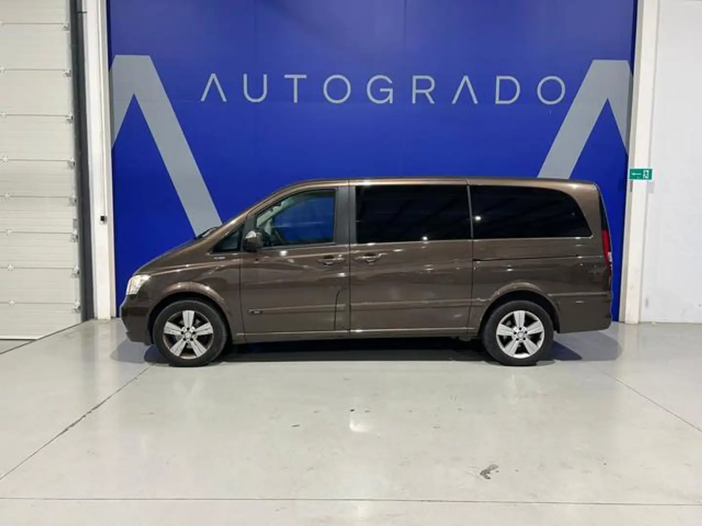 Mercedes-Benz Viano 2.2CDI Trend Largo Barna - 2