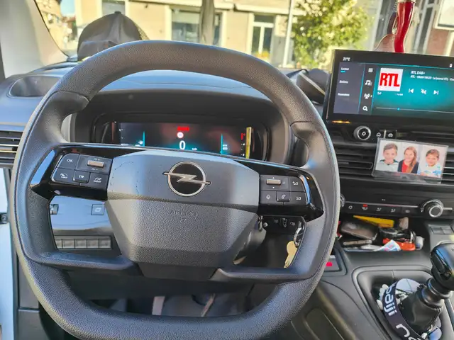 Opel Combo view 8