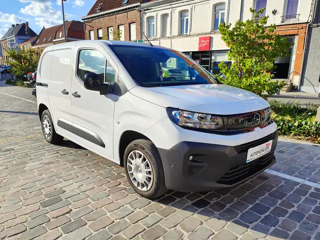 2024 Opel Combo in White for sale