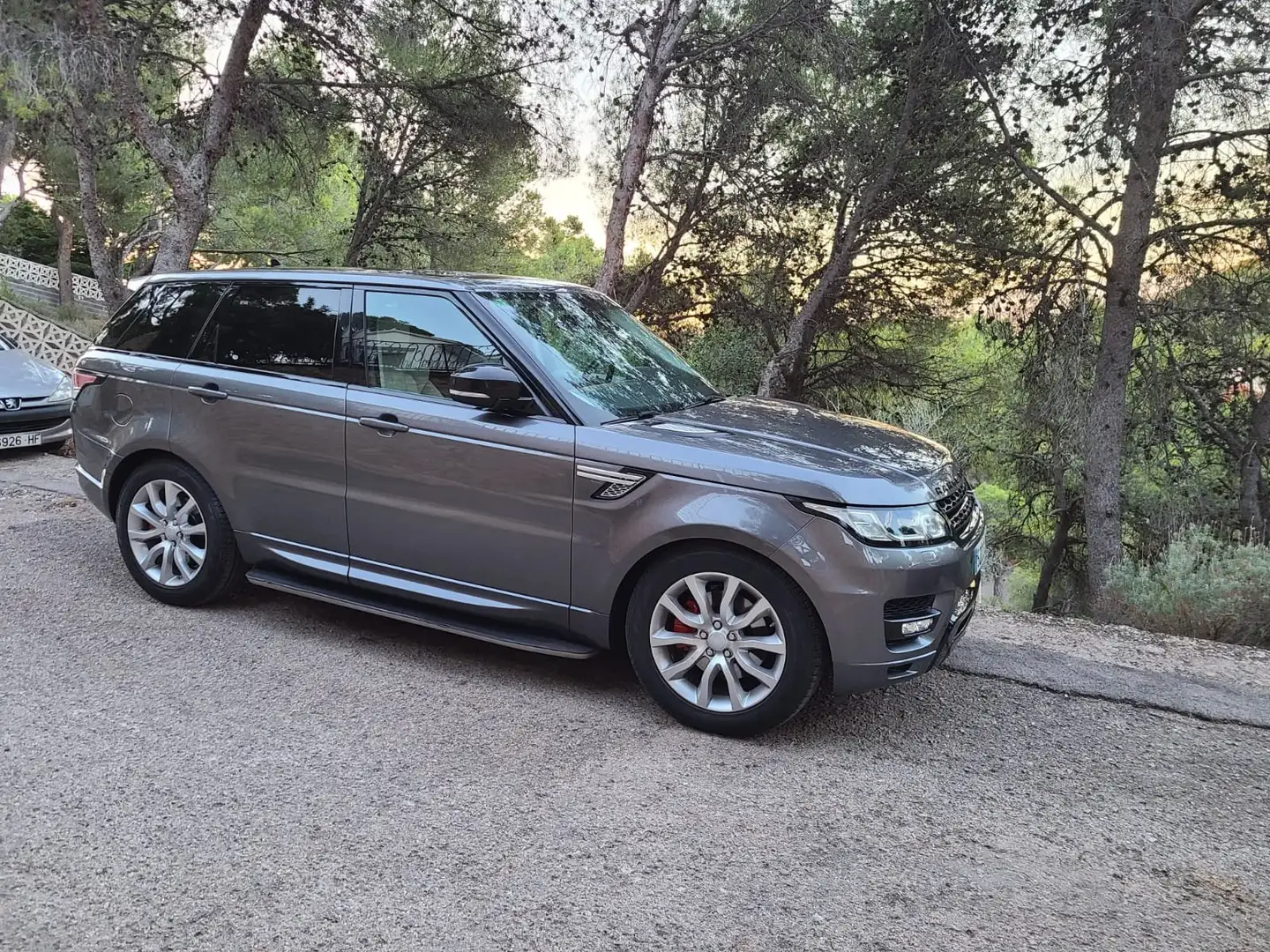 Land Rover Range Rover Sport 3.0TDV6 HSE - MOTOR NUEVO Y AÑO DE GARANTÍA Gris - 1
