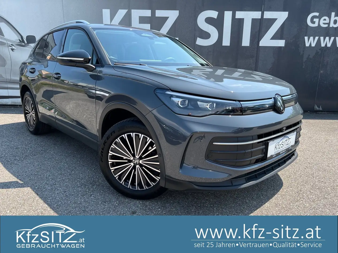 Volkswagen Tiguan 1.5 eTSI Goal | NP € 50.000 Grau - 1