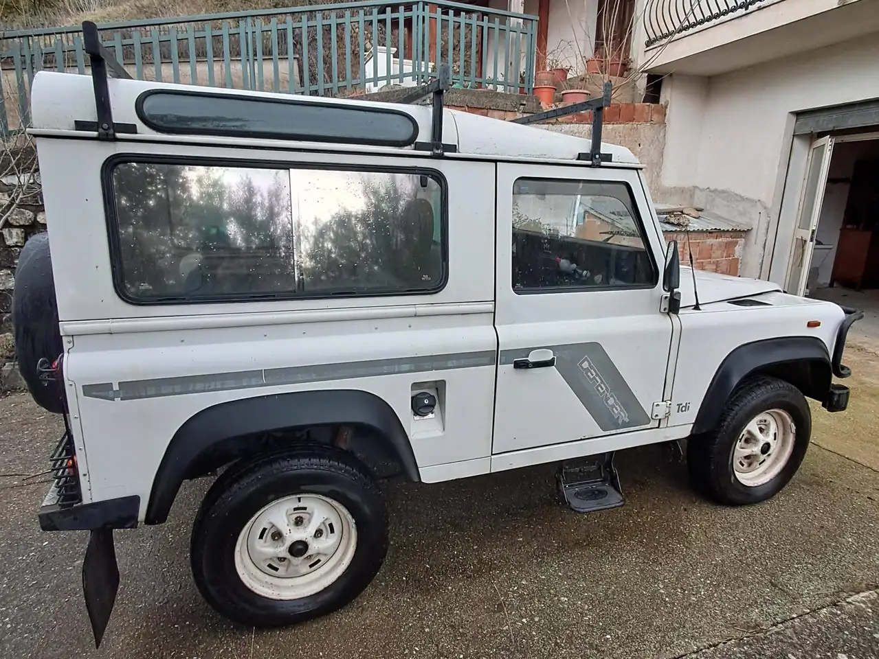Land Rover Defender 90 2.5 td Soft Top, foto 4