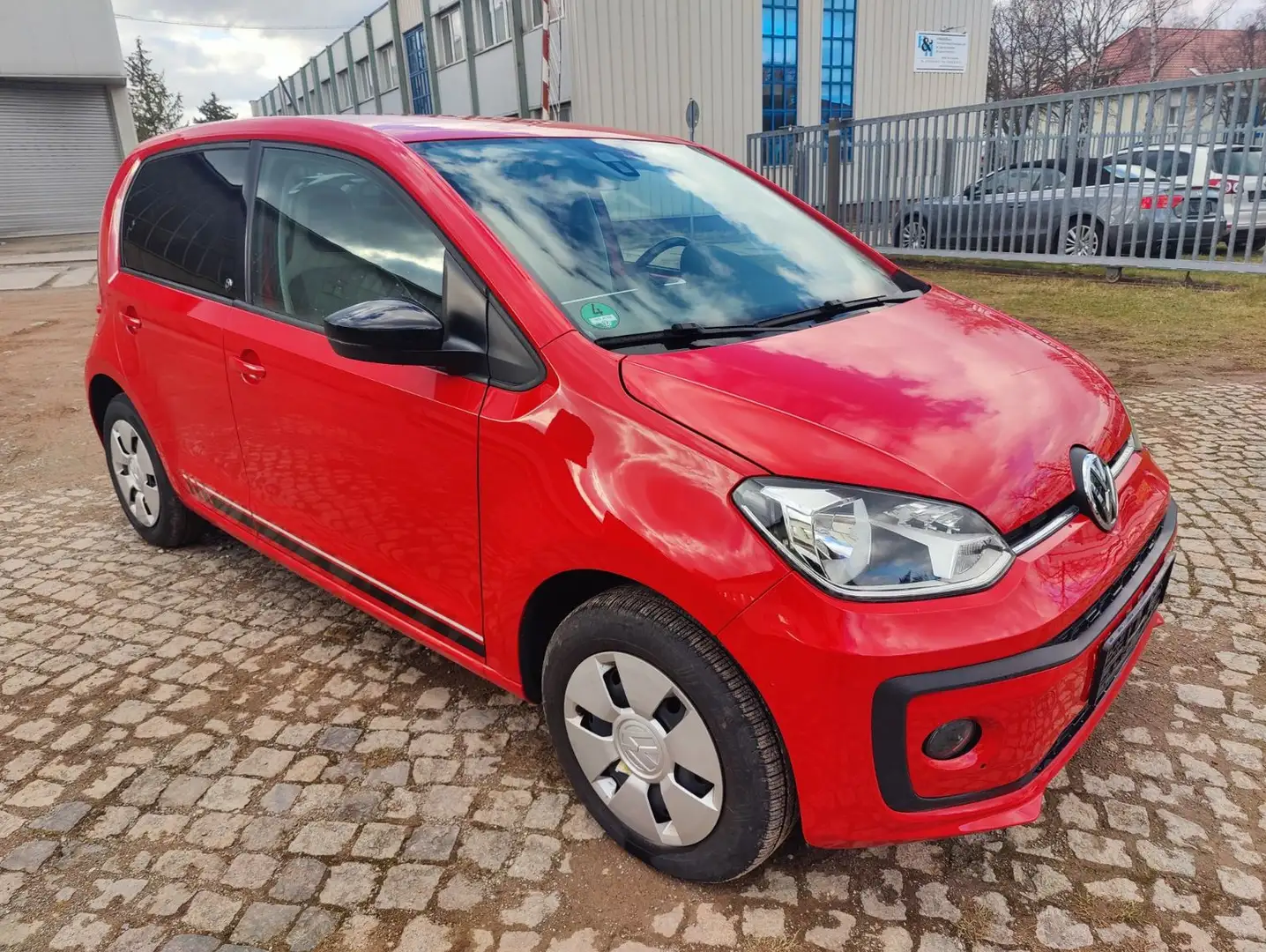 Volkswagen up! beats BMT Rouge - 1