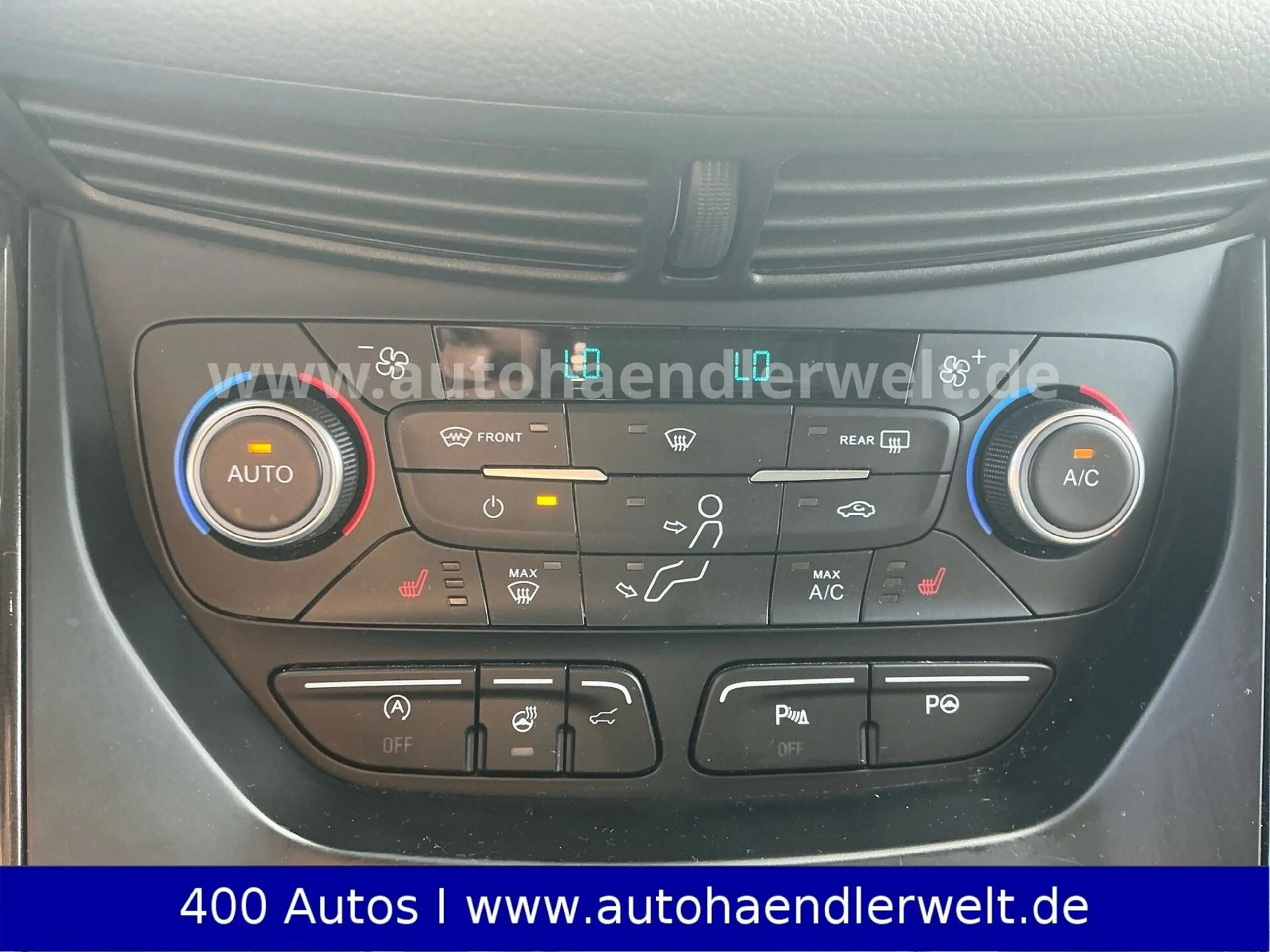 Ford Kuga 1.5 EcoBoost Titanium 4x4 Automatik — photo 15