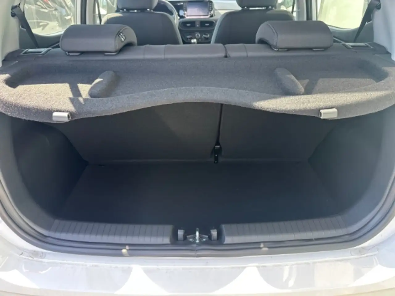 Hyundai i10 FL (MY25) 1.0 Select Navi Kamera Einparkhilfe u.v., миниатюра 10