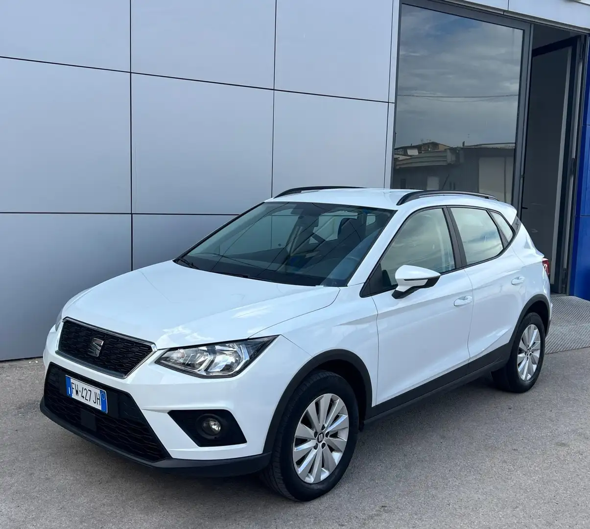 SEAT Arona 1.6 tdi Xcellence 95cv Bianco - 1