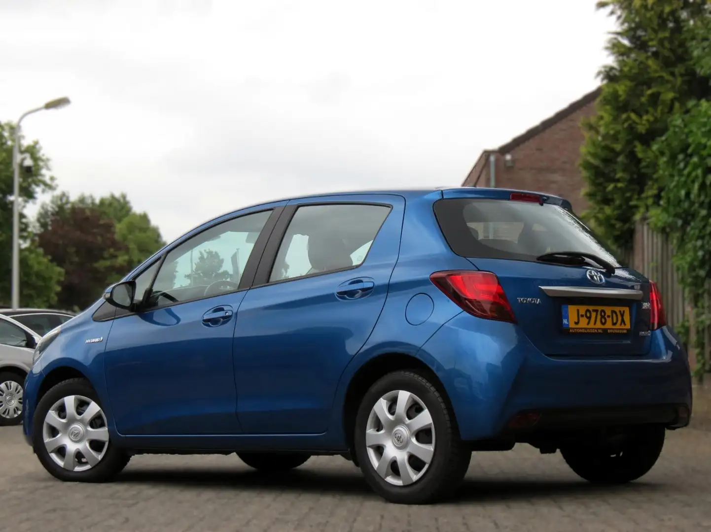 Toyota Yaris 1.5 Hybrid Lease | NIEUWE TYPE | NAVIGATIE | ACHTE Blauw - 2