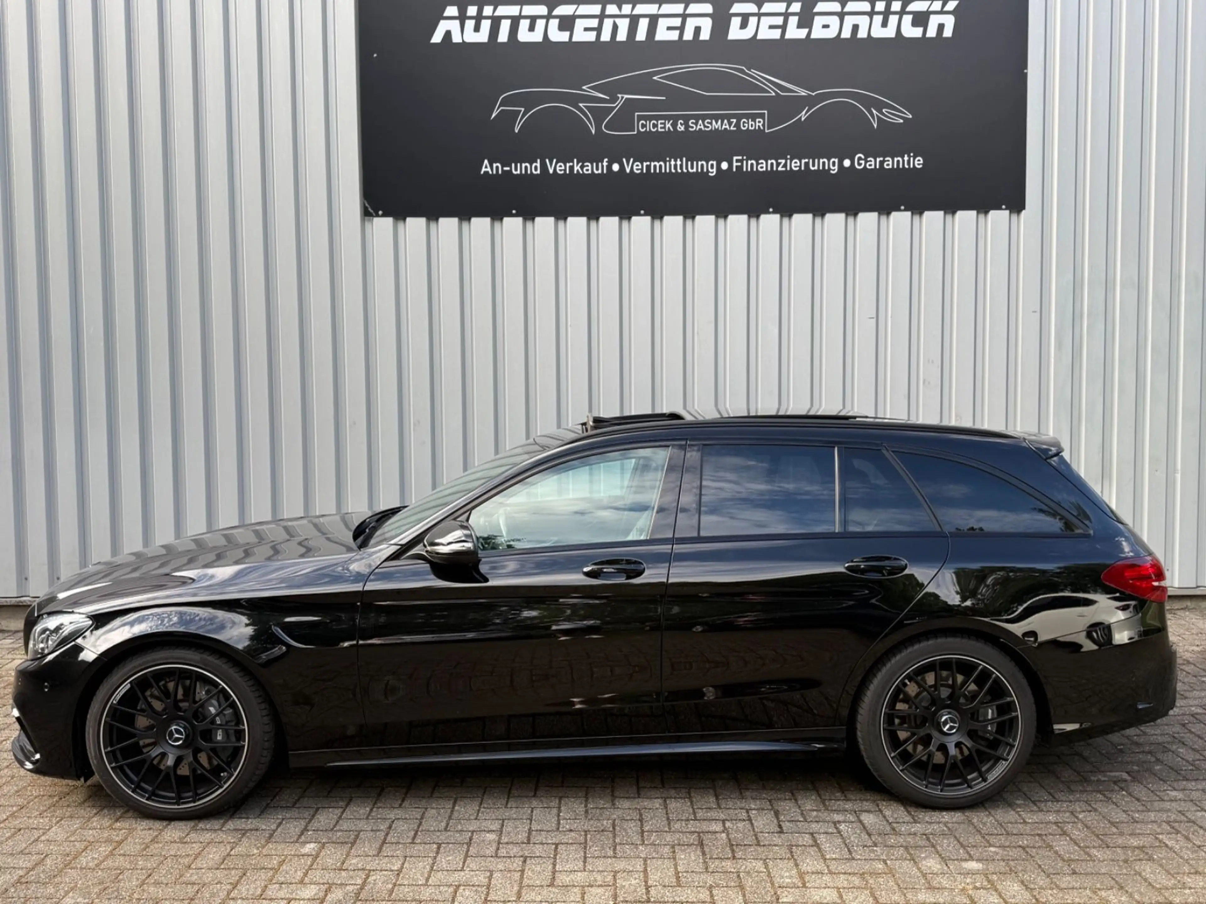 Mercedes-Benz C 63 AMG *Burmaster*NightPaket* — photo 4