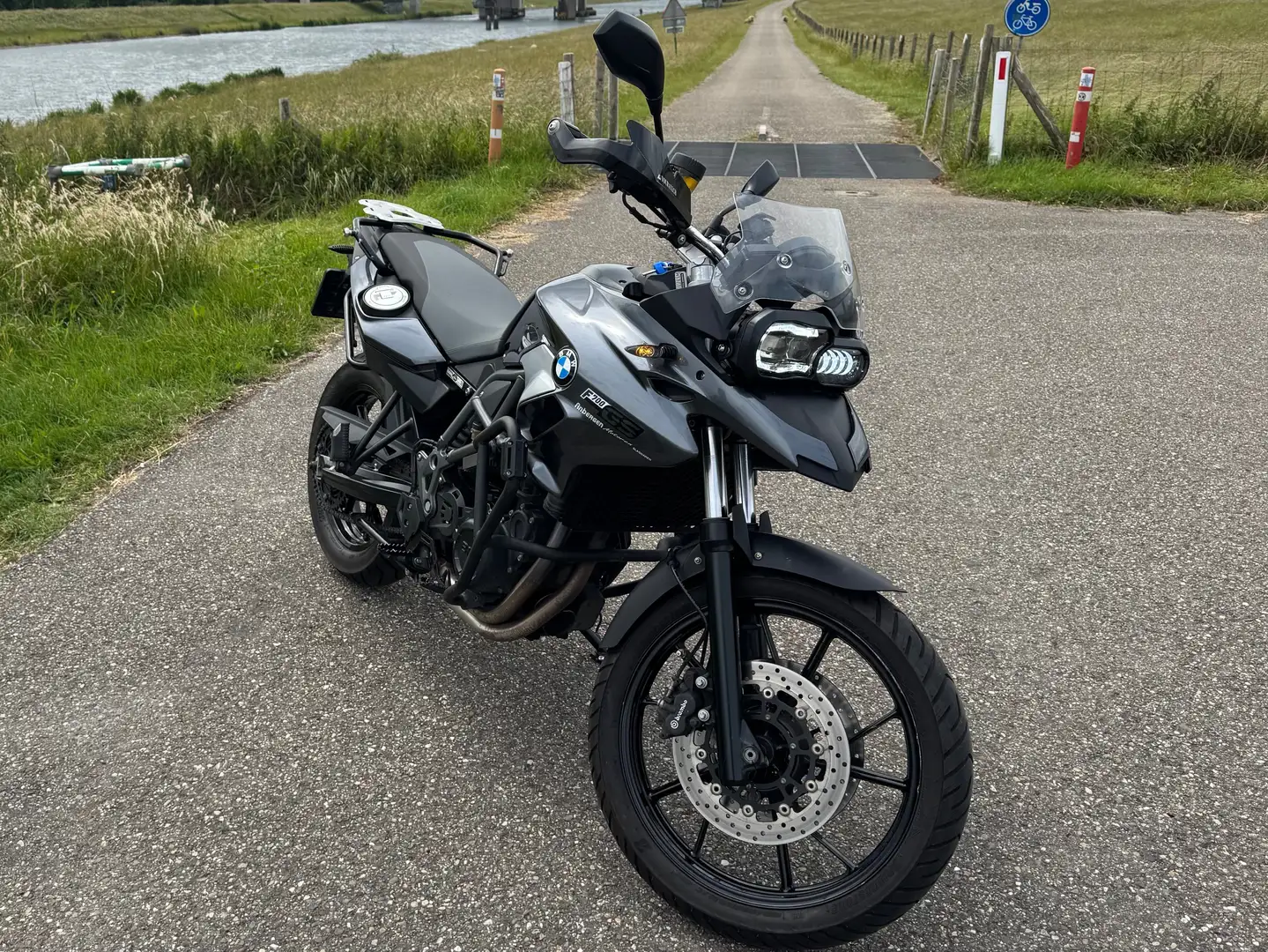 BMW F 700 GS Grey - 2