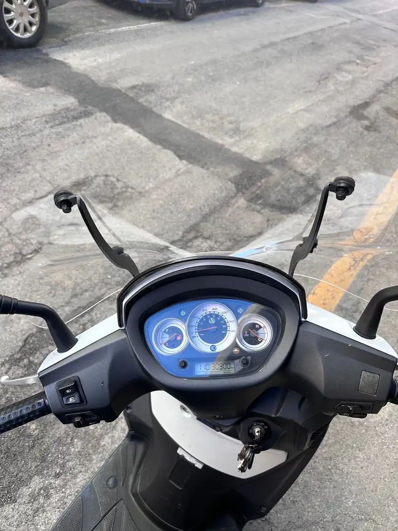 SYM HD 125 Bianco - 1
