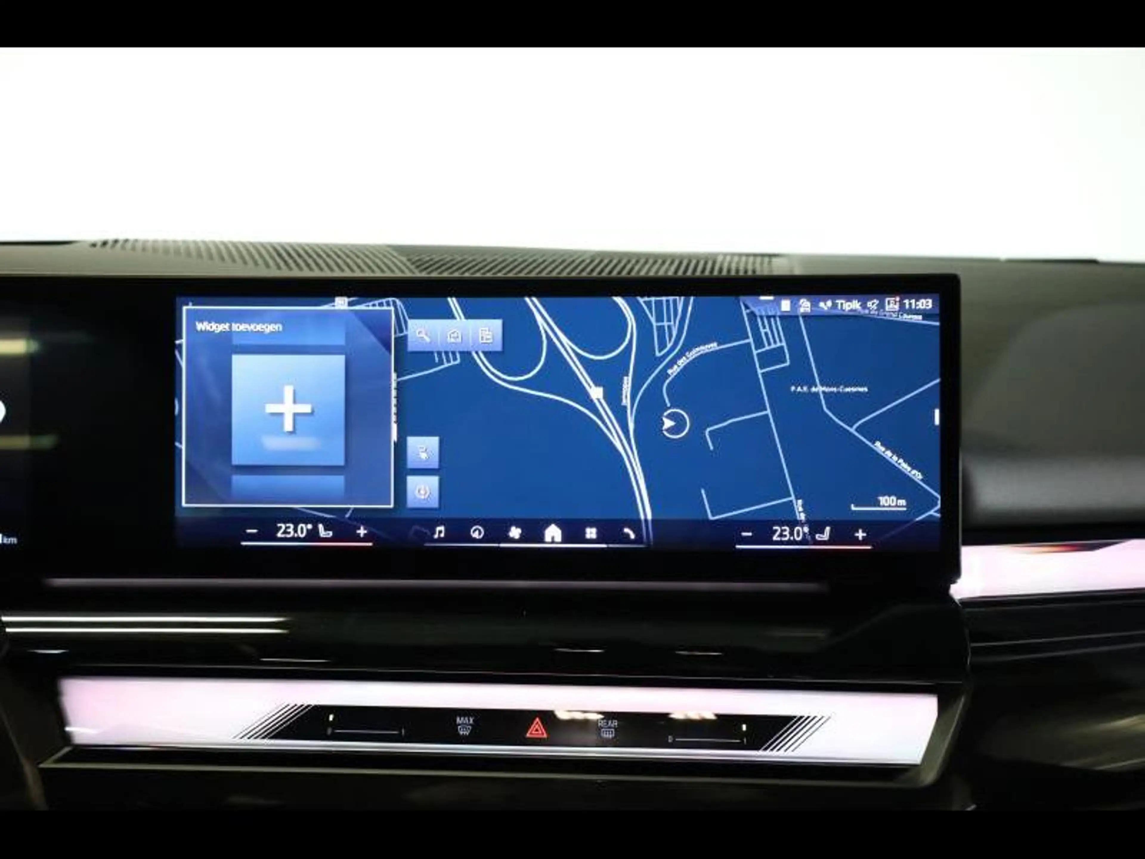 BMW i5 eDrive40 Touring — photo 10