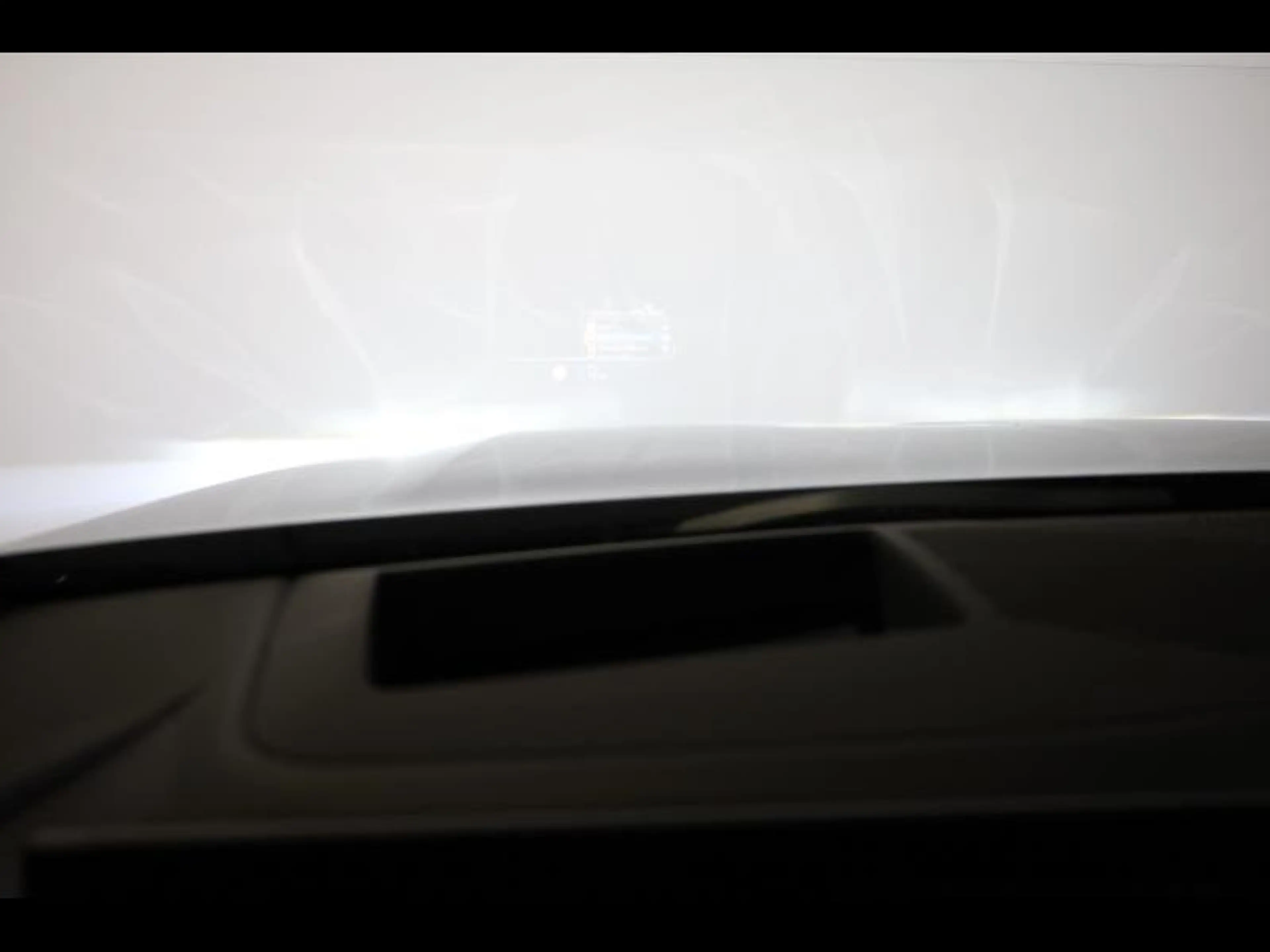 BMW i5 eDrive40 Touring — photo 12