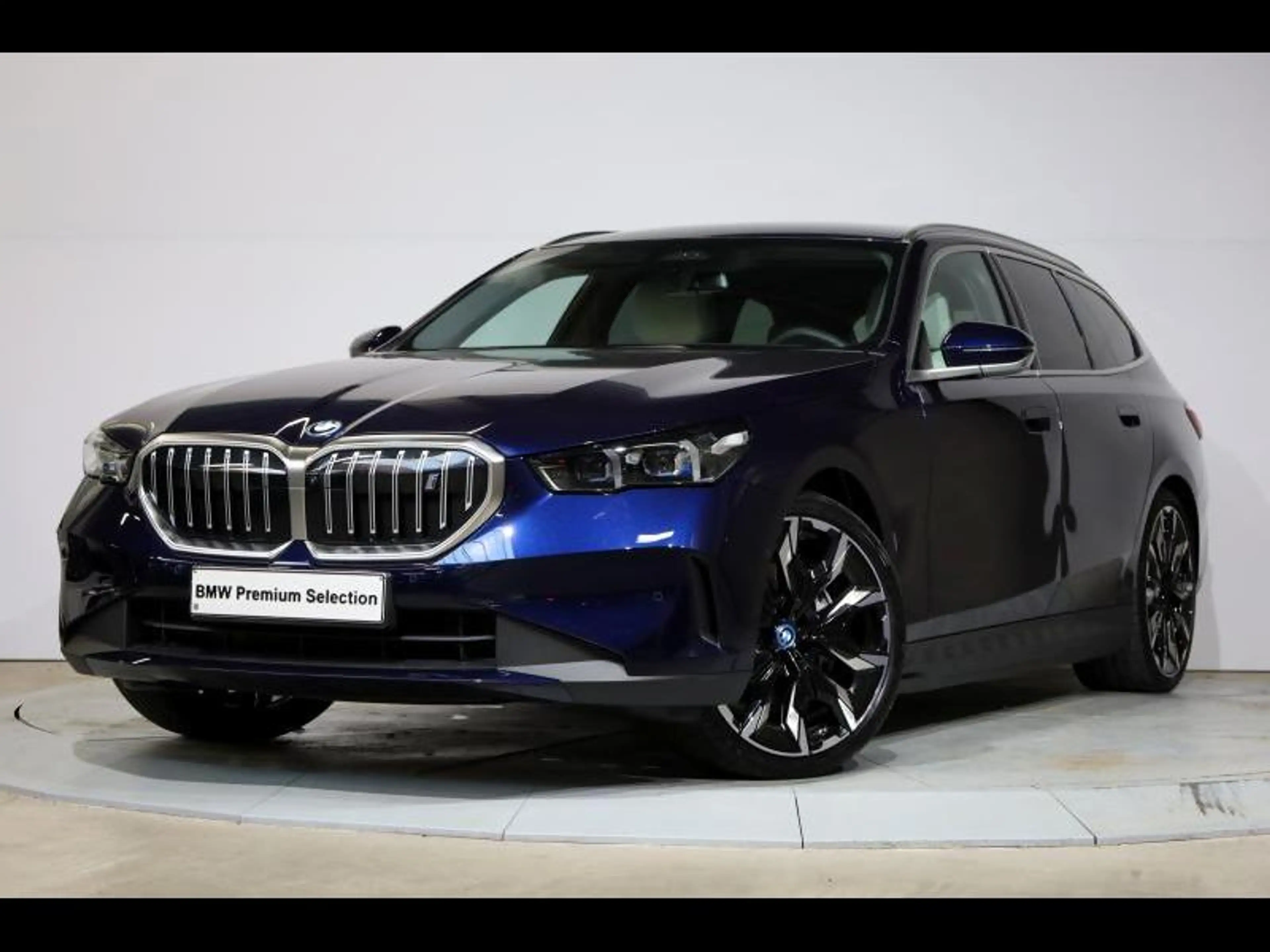 BMW i5 eDrive40 Touring
