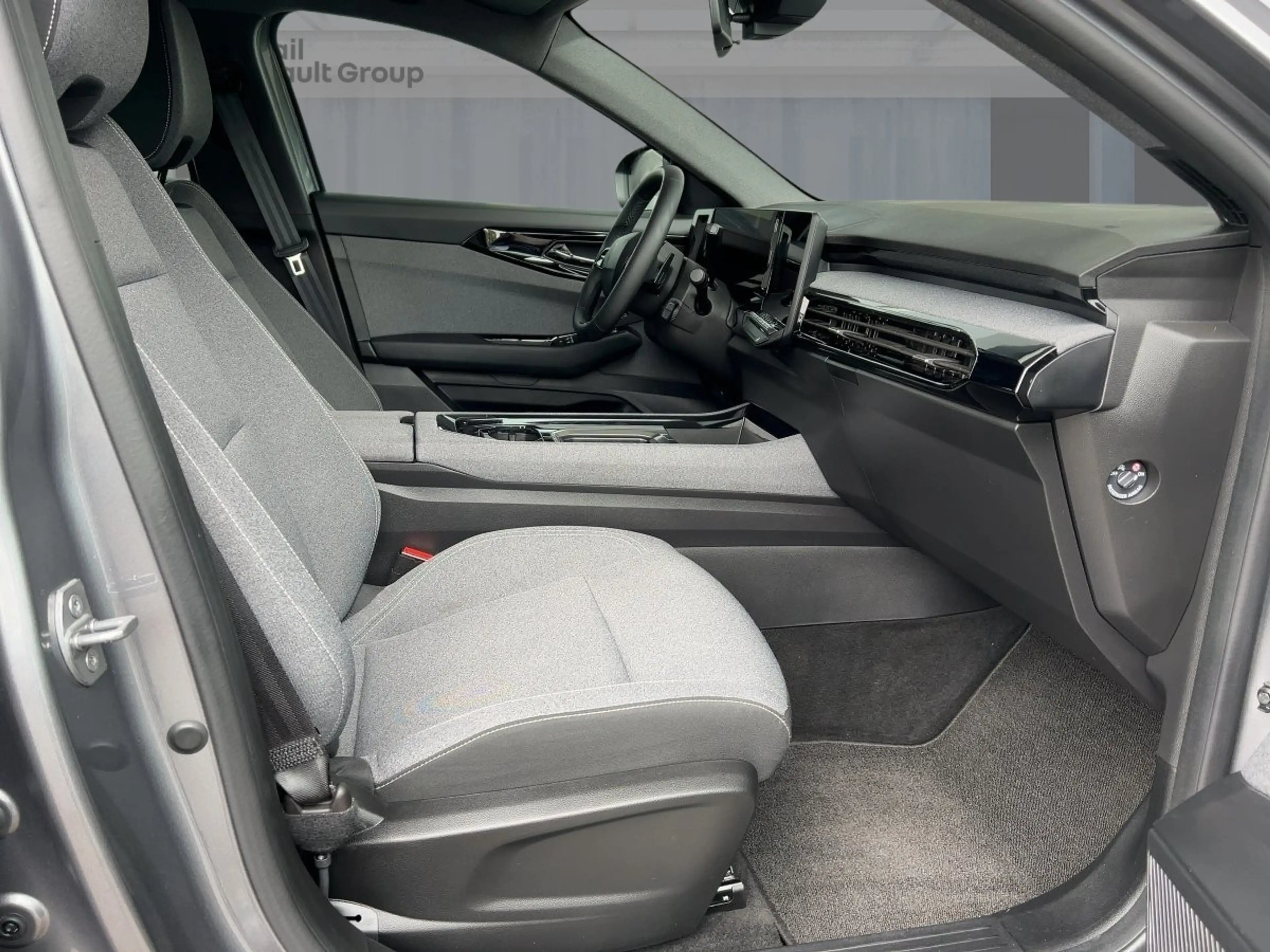 Renault Austral Evolution Mild Hybrid 160 Automatik PDC BT — photo 8