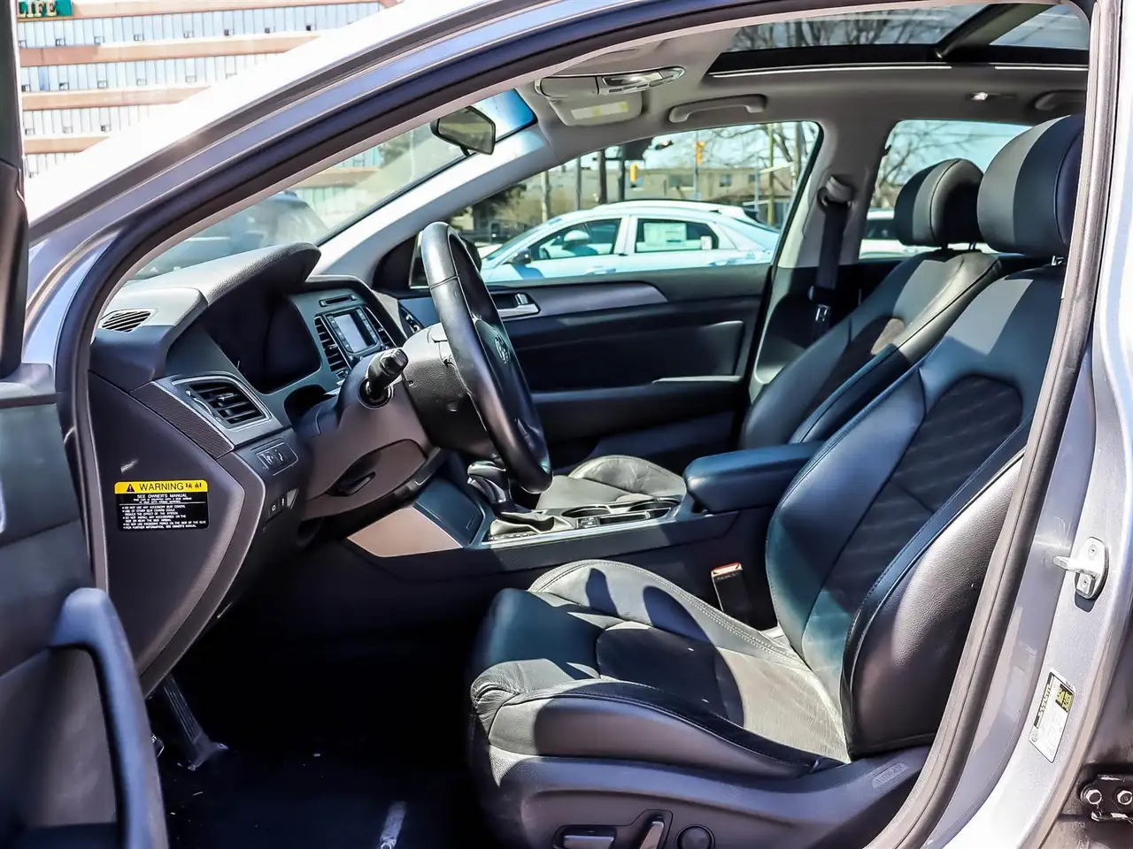 Hyundai SONATA снимка Hyundai SONATA