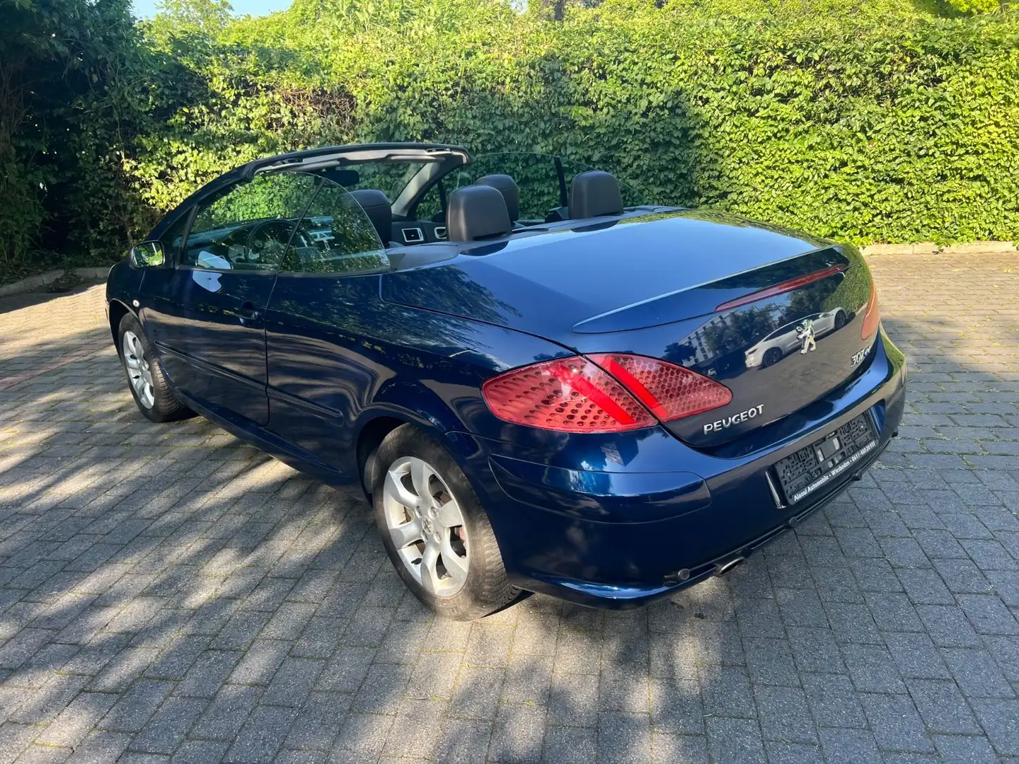 Peugeot 307 CC Cabrio-Coupe Tendance Bleu - 2