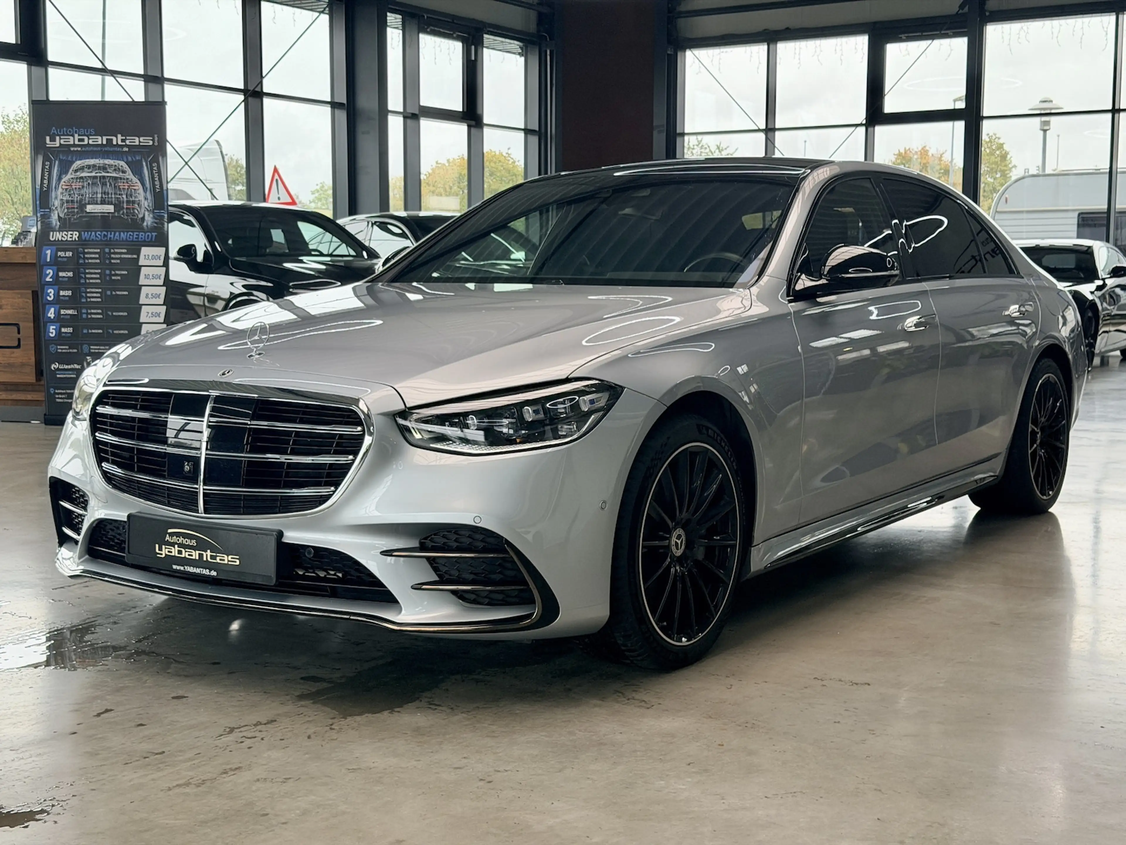 Mercedes-Benz S 580 e L AMG-LINE Night Keyless 360° Distronic HAL