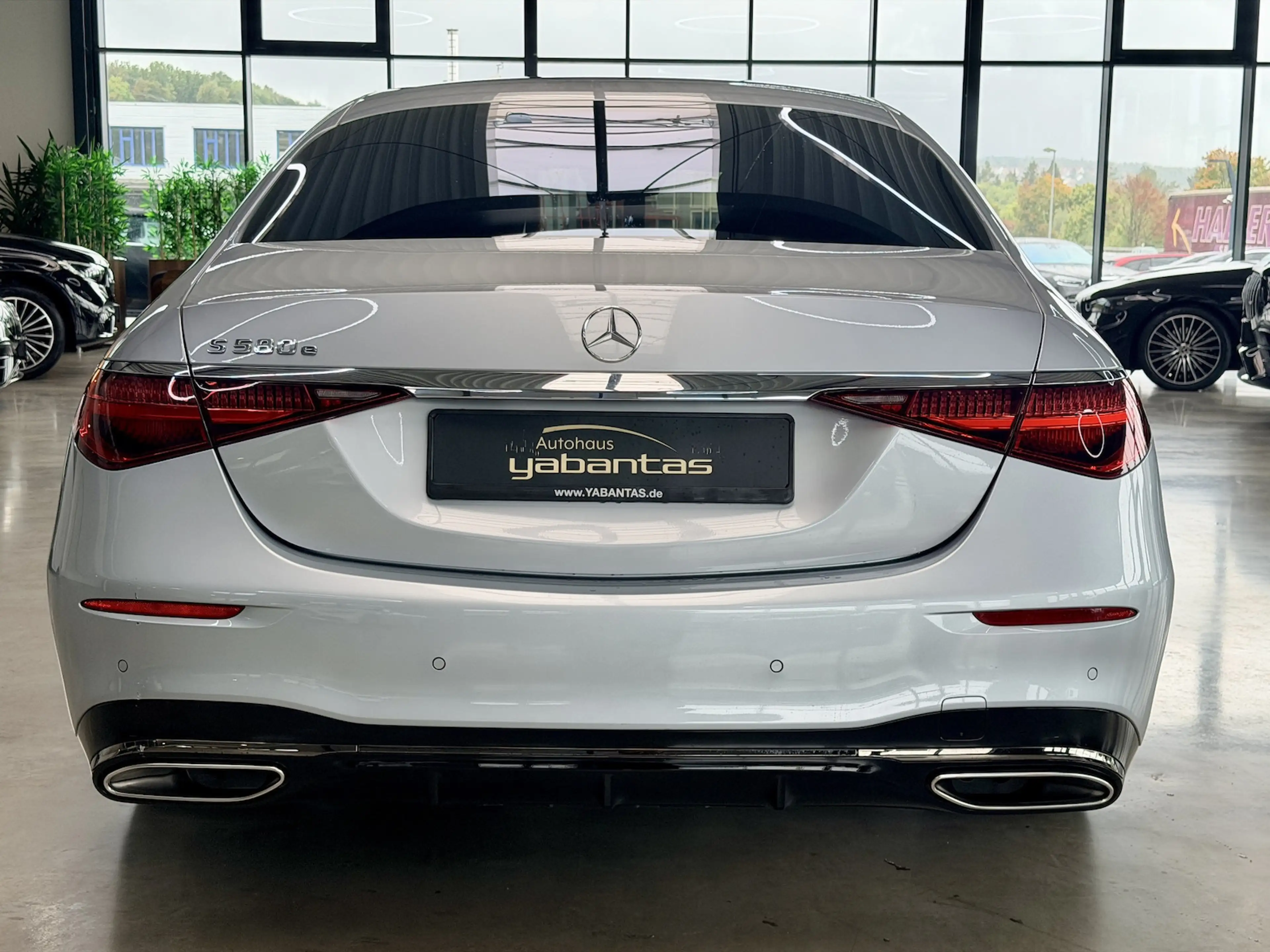 Mercedes-Benz S 580 e L AMG-LINE Night Keyless 360° Distronic HAL — photo 5