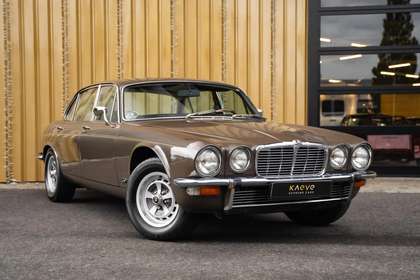 Jaguar XJ6 4.2 ltr. Manual gearbox with Overdrive