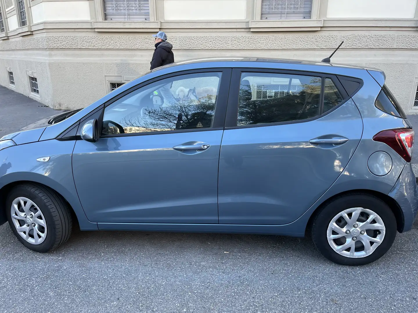 Hyundai i10 i10 1.0 Tech Connect Pack Blu/Azzurro - 1