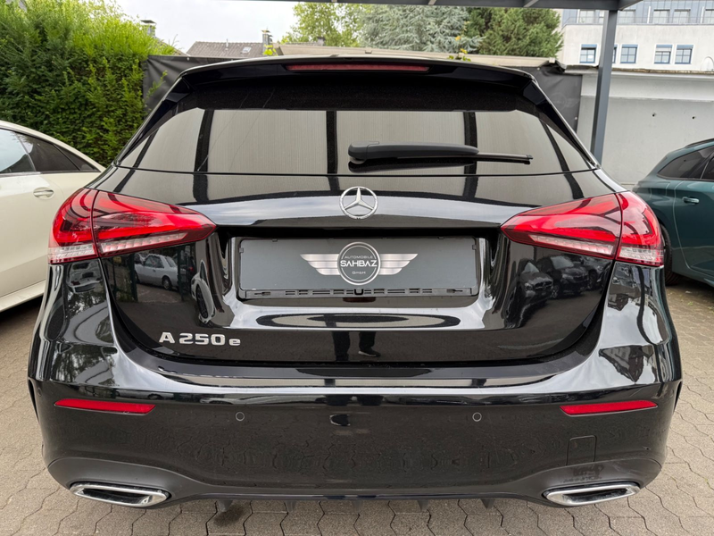 Mercedes-Benz A 250 e *AMG*WIDE*DISTR*SPUR*AMBIENT*KAMERA — photo 6