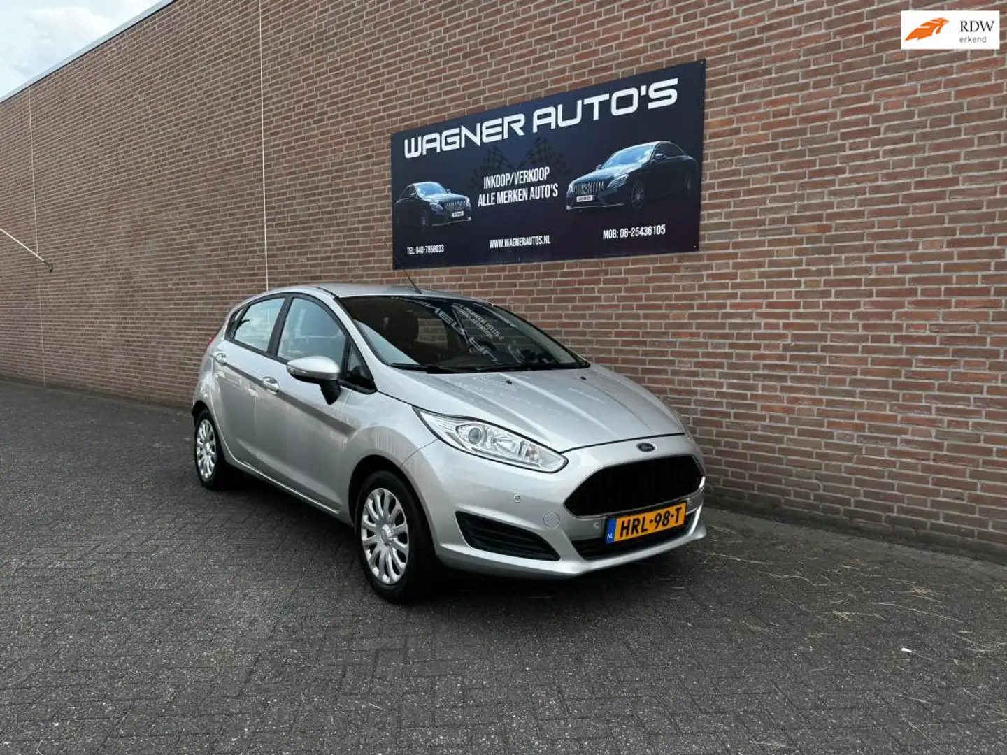 Ford Fiesta 1.0 Style Ultimate AIRCO NAVI PDC Grijs - 1