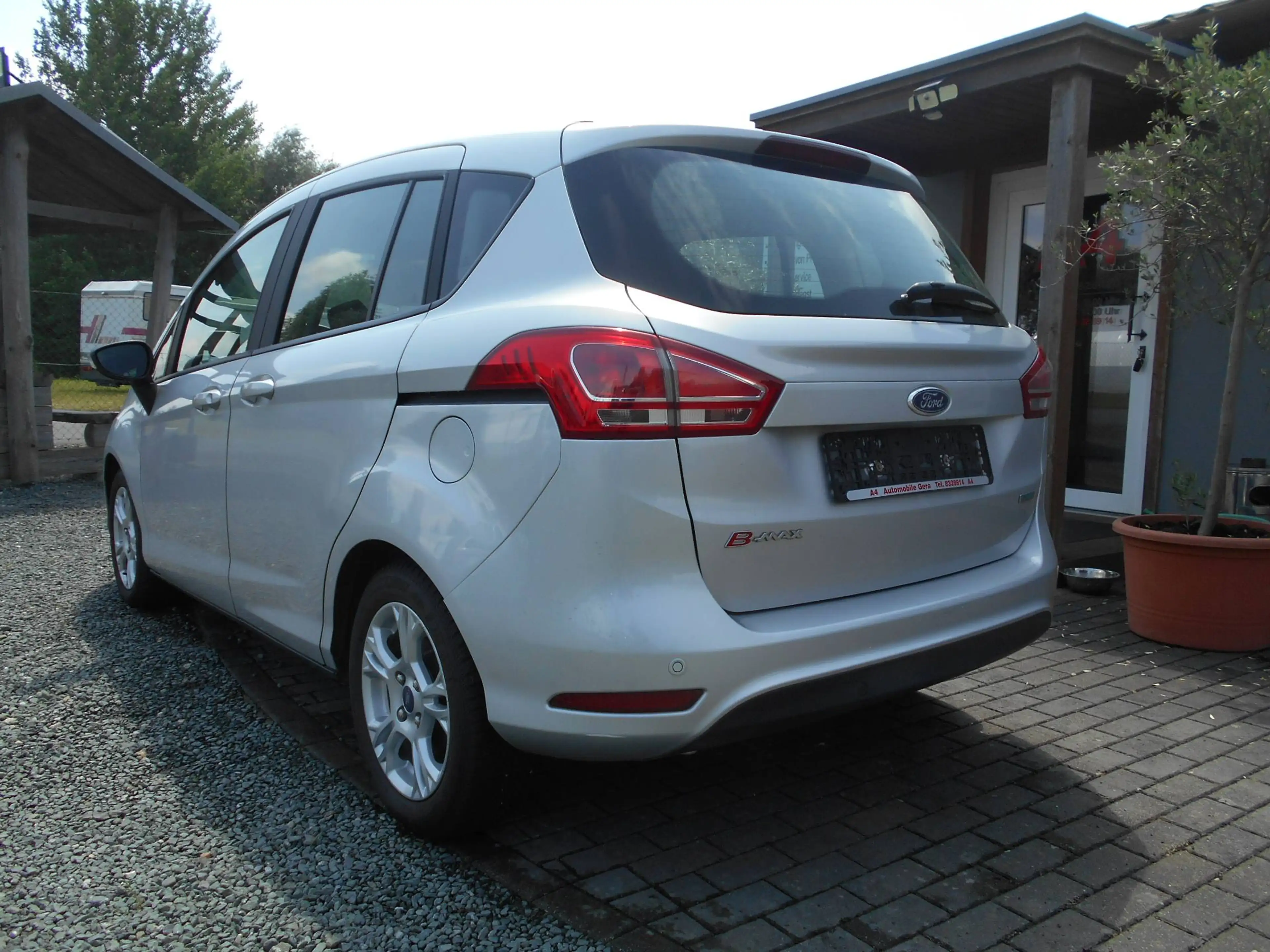 Ford B-Max B-MAX 1.0 EcoBoost Titanium — photo 4