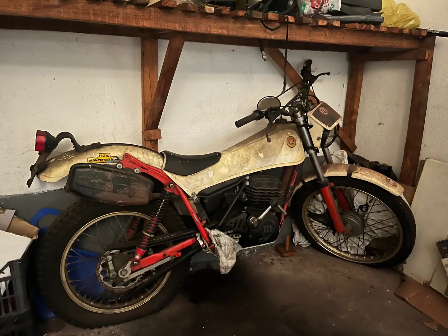 Montesa Cota A Blanco - 1