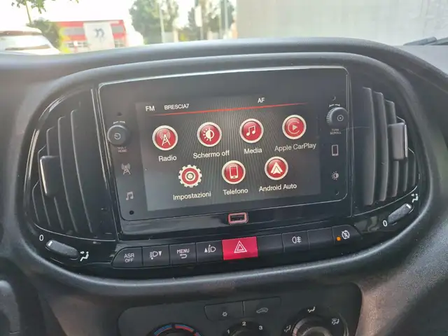 Fiat Doblo view 13