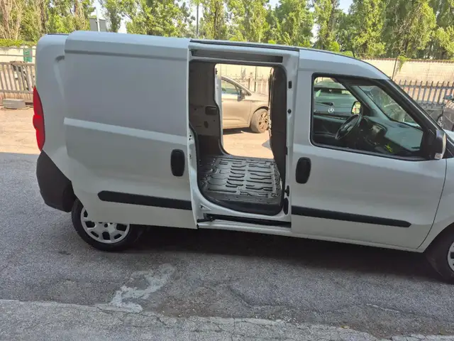 Fiat Doblo view 7