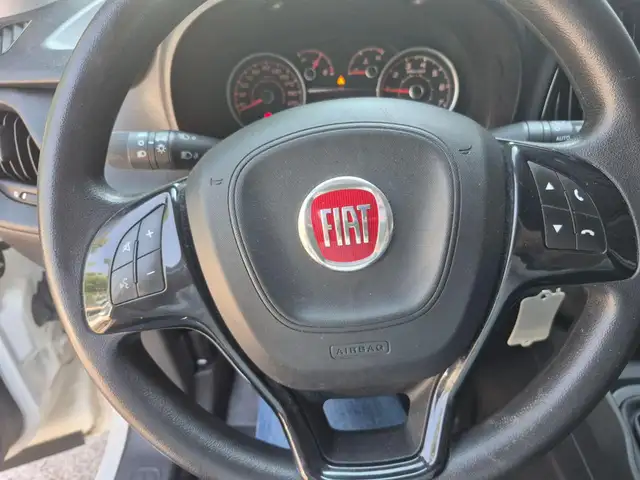 Fiat Doblo view 9