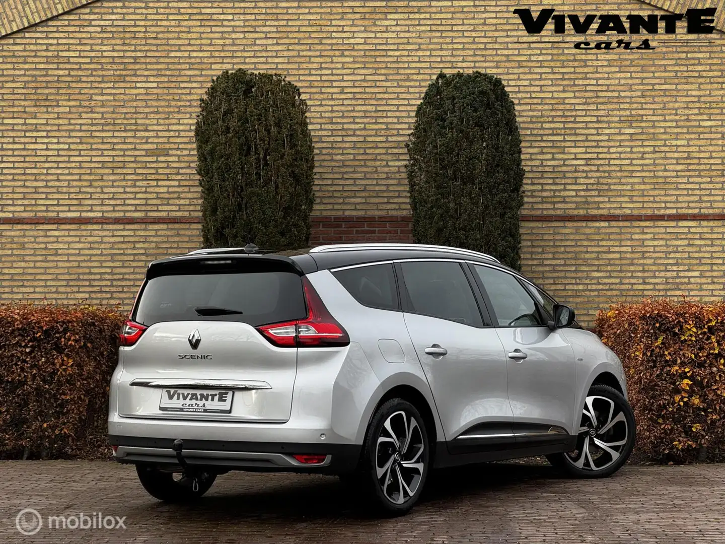 Renault Grand Scenic 1.3 TCe Bose 7p. AUT.*Pano*Camera*Cruise*Clima Grigio - 2