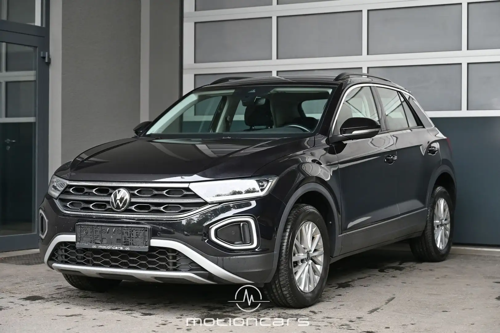 Volkswagen T-Roc 2.0 TDI Life DSG Pickerl NEU Schwarz - 1