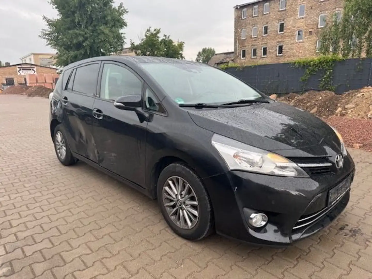 Toyota Verso 1.6 D-4D Edition-S*7Sitze*Navi*Kamera* Schwarz - 2