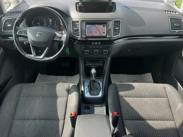 SEAT Alhambra view 10