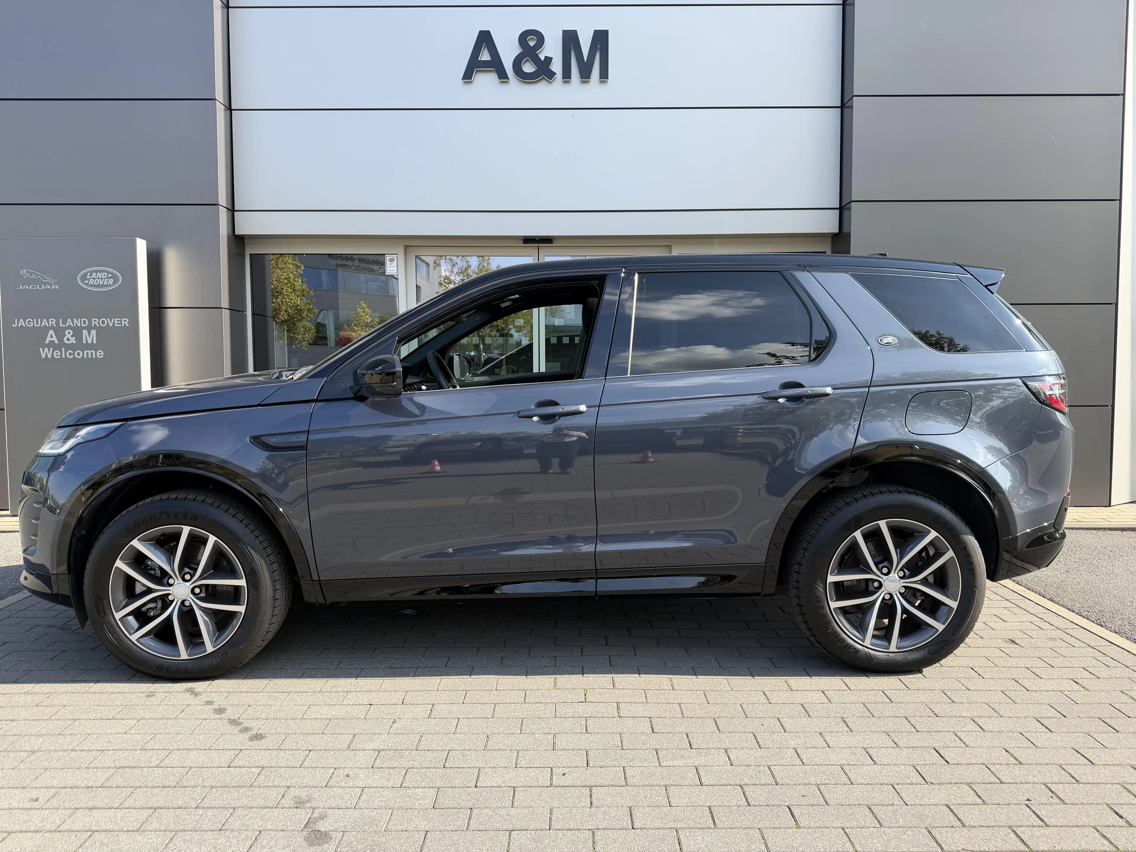 Land Rover Discovery Sport P270e Dynamic SE AWD Auto. 25.5MY — photo 5